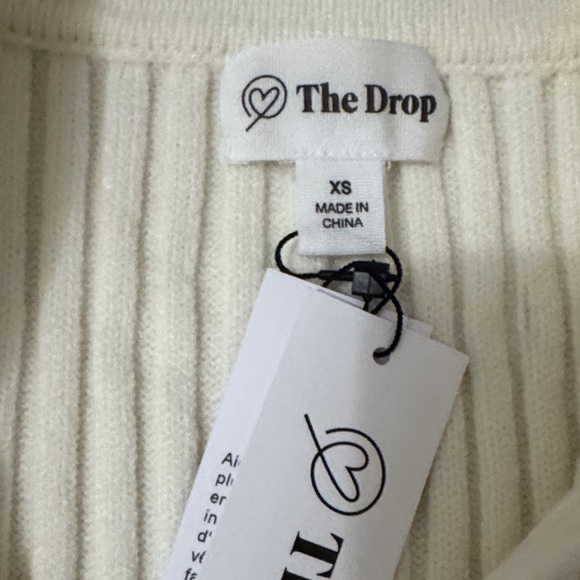 Cream Cropped Ribbed Knit Collared Sweater - Picture 2 of 3